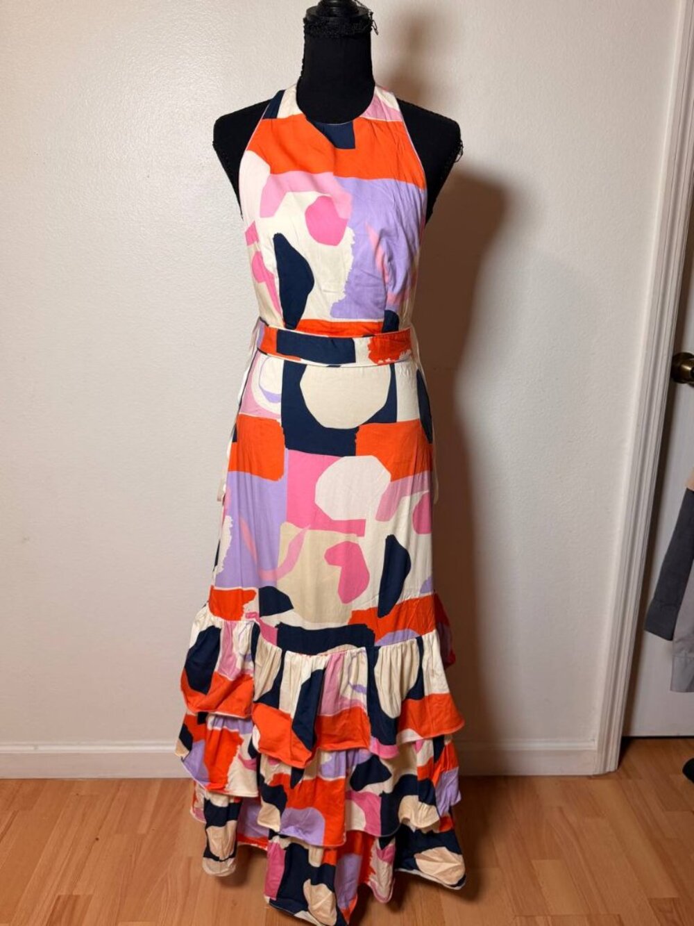 Gianni Bini x Venita Aspen Andrea Abstract Halter Maxi Dress 2 Tiered Ruffle